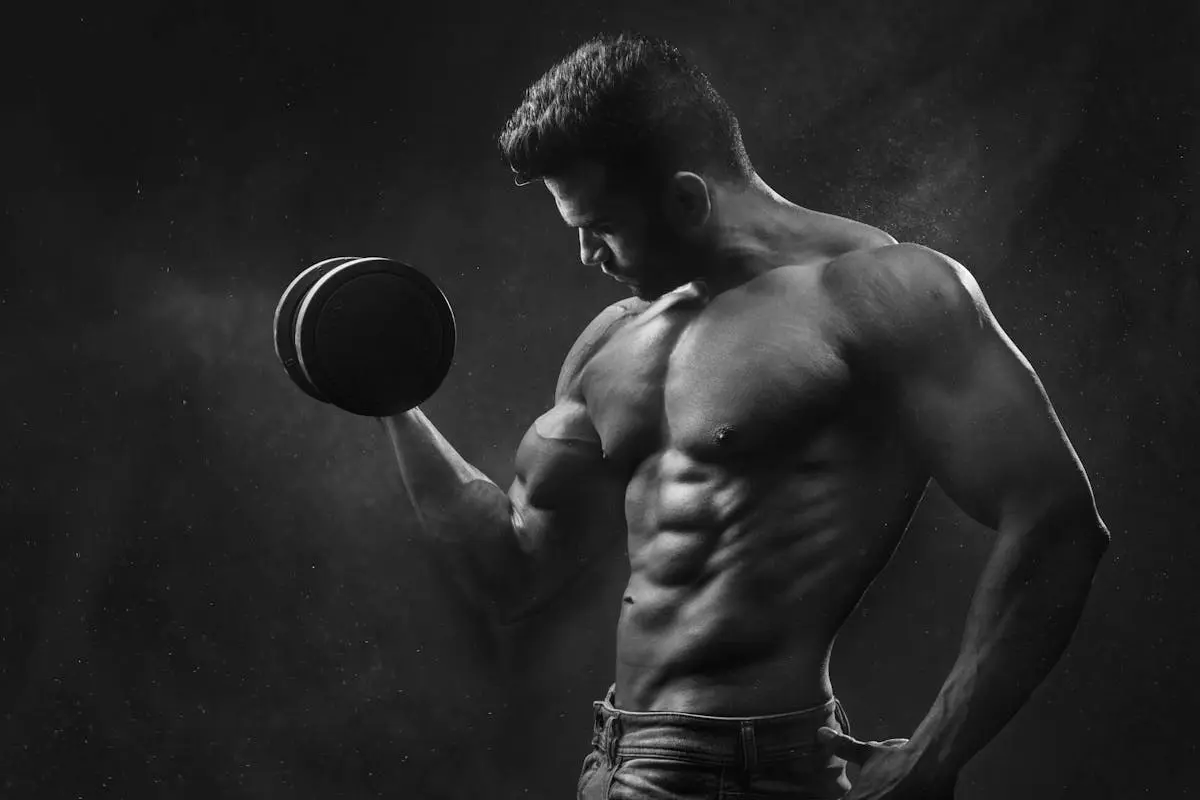 The Role of Peptides in Boosting Growth Hormone Levels for Muscle Building